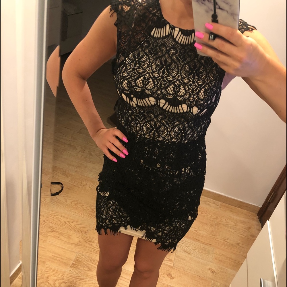 Lace Mini Dress Size SMALL